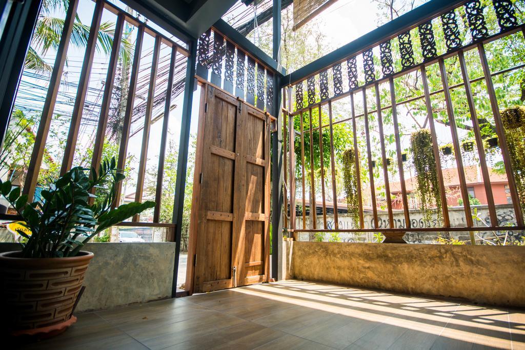 Willa The Corner'S Unique House Chiang Mai Zewnętrze zdjęcie